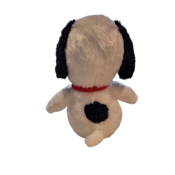 Kohls Cares Snoopy Peanuts Plush 12" Beagle Dog Red Collar Stuffed Animal - Picture 4 of 5